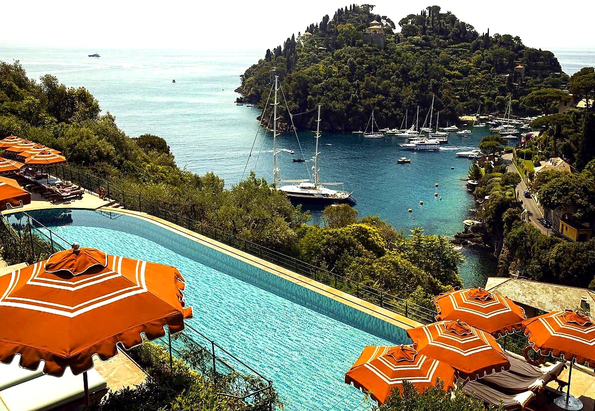 Belmond Hotel Splendido infinity pool overlooking Portofino harbour