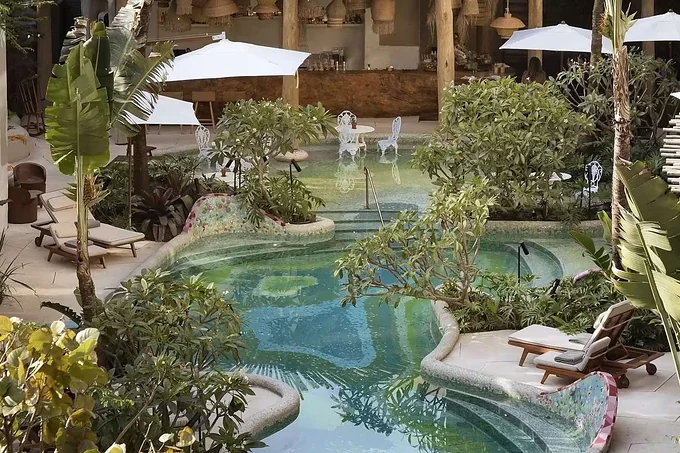 The planted garden pool at Rosewood Sao Paulo